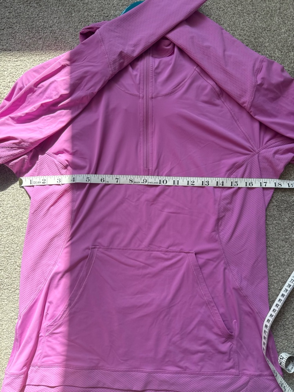 Lululemon Sleek Performance 1/2 Zip Hood | Size 6 or size 8 - Picture 7 of 8